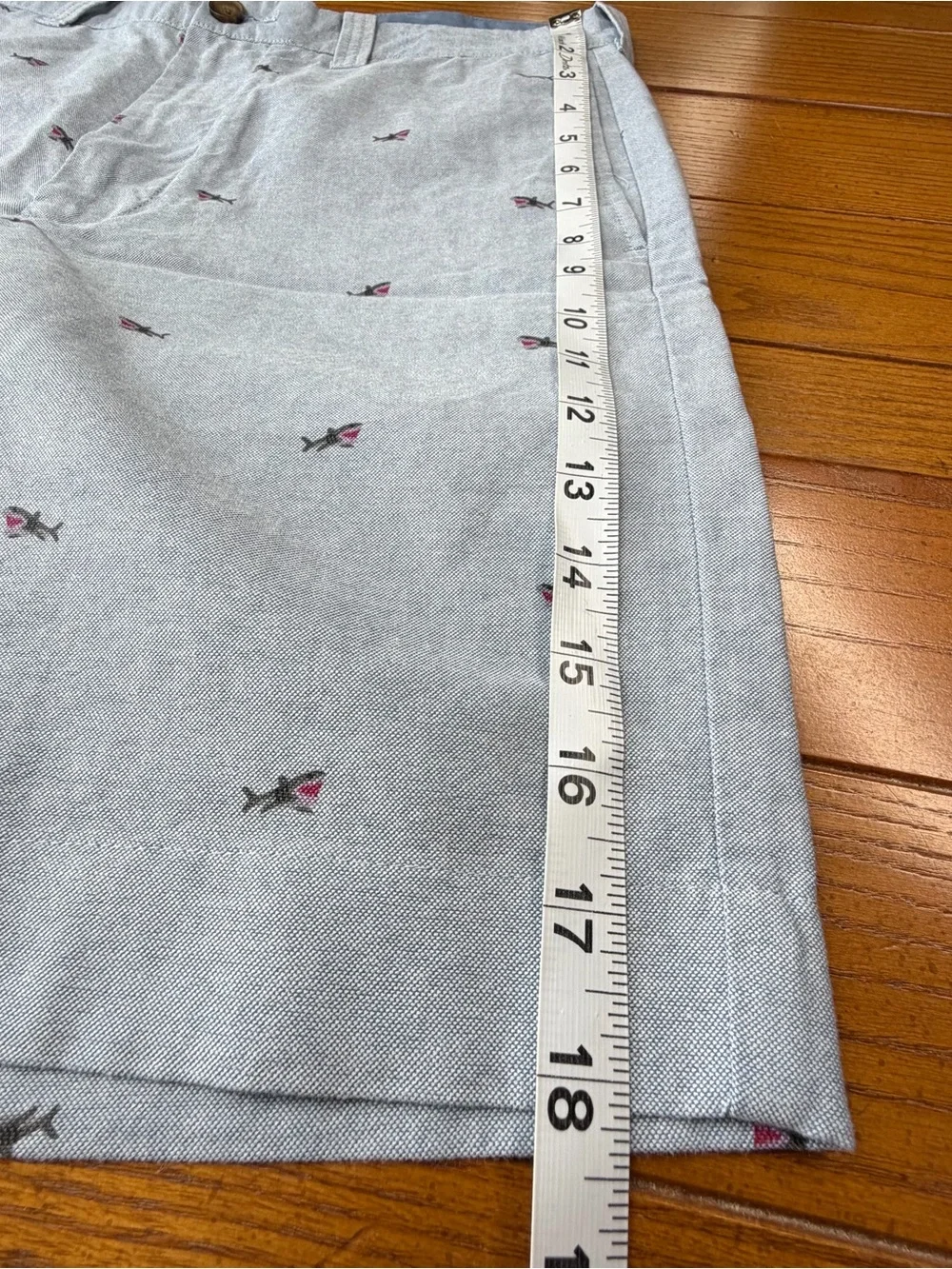 J.Crew Gramercy Shark  Shorts – Light Blue Oxford – Size 31